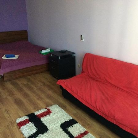 Rustaveli Apartment バトゥーミ エクステリア 写真